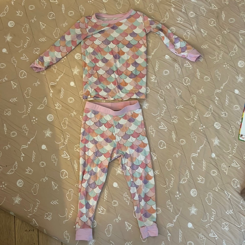18-24 months Little Sleepies pajama set in seashell print
